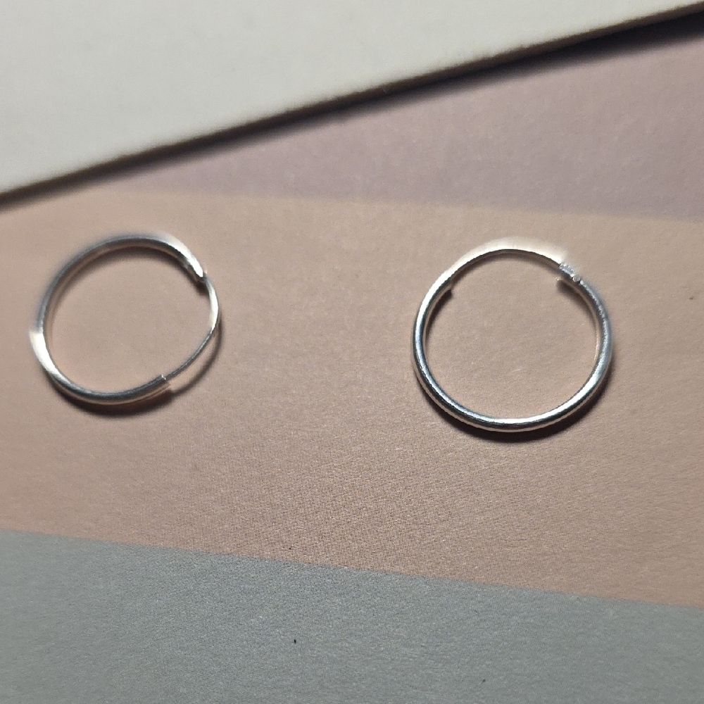 Designer Inspired Solid 925 Sterling Silver 40mm Medium clasp-less Hoop Earrings